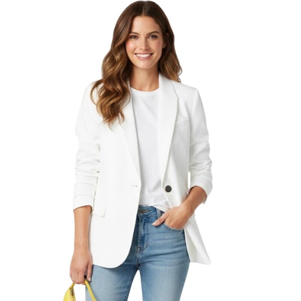 White House Black Market Classic White Blazer NWOT Size 4 Petite
